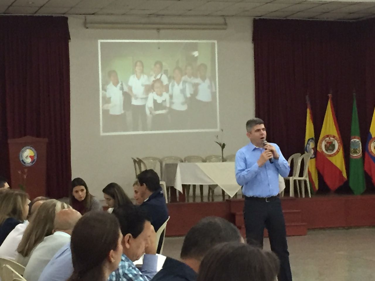 ENCUENTRO CON RECTORES EN IE CIUDADELA CUBA 2