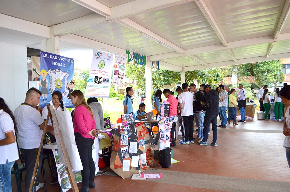 FERIA ONDAS COLCIENCIAS